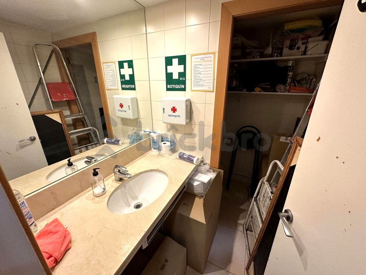 Barcelone, BAR 08018 -  -  - Photo intérieure - Image 1 of 3