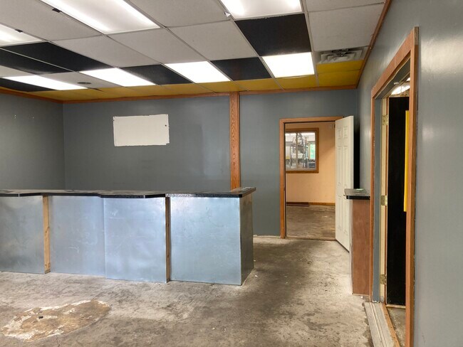 Plus de détails pour 2750 Millard Ave, Hastings, MN - Industriel à louer