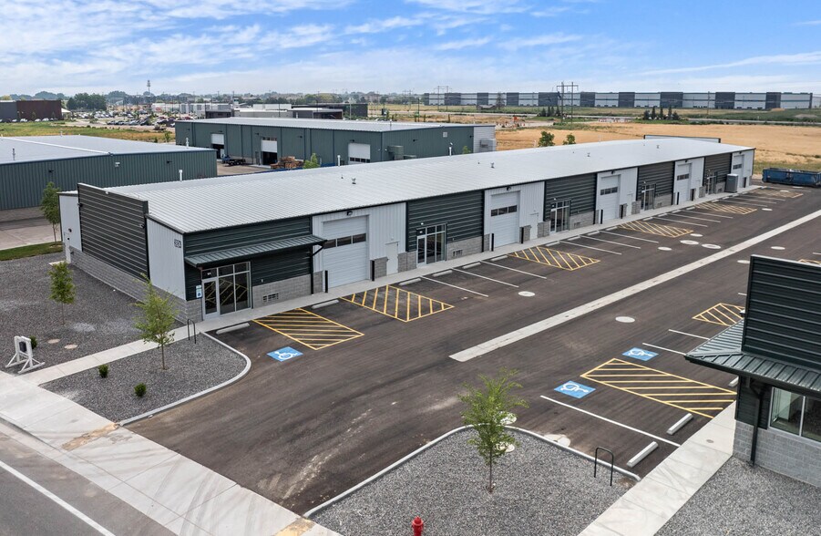 3902 Muller Dr, Caldwell, ID à louer - Photo du bâtiment - Image 2 de 8