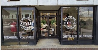 Plus de détails pour 121 Main St, Oxford, NC - Vente au détail à vendre