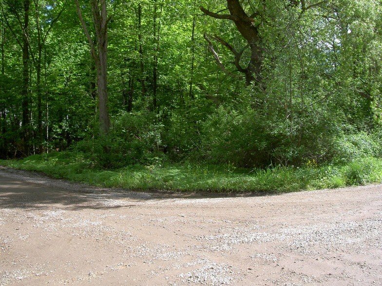 3930 Perkins, Waterford, MI à vendre - Photo du bâtiment - Image 1 de 3