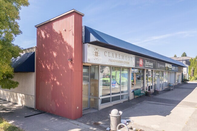 Plus de détails pour 8257-8273 Oak St, Vancouver, BC - Commerce de détail à louer