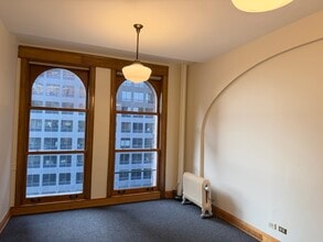 53 W Jackson Blvd, Chicago, IL à louer Photo intérieure- Image 2 de 2