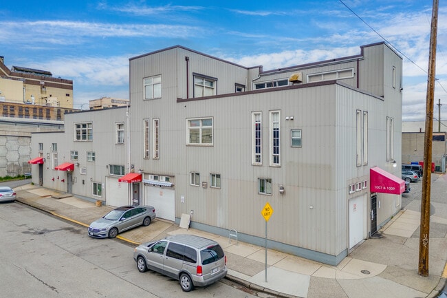 More details for 258 Raymur Ave, Vancouver, BC - Industrial for Lease