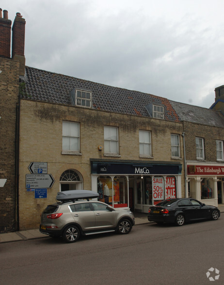 3 The Walk, Beccles for lease - Primary Photo - Image 1 of 3