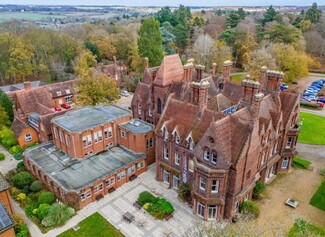 Plus de détails pour Easneye, Ware - Spécialité à vendre