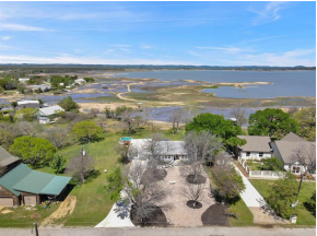 Plus de détails pour 515 E Island Dr, Bluffton, TX - Spécialité à vendre