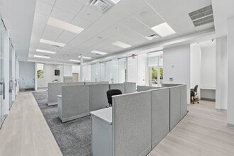 1300 S Dixie Hwy, Lantana, FL for lease Interior Photo- Image 2 of 4