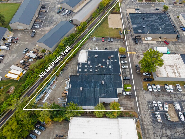 8035 Craig St, Indianapolis, IN à louer - Photo du bâtiment - Image 3 de 16