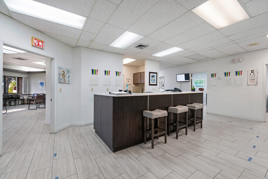 2280 W Atlantic Ave, Delray Beach, FL à vendre - Photo du bâtiment - Image 2 de 42