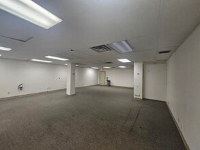 3920 Norland Ave, Burnaby, BC for lease Building Photo- Image 1 of 3