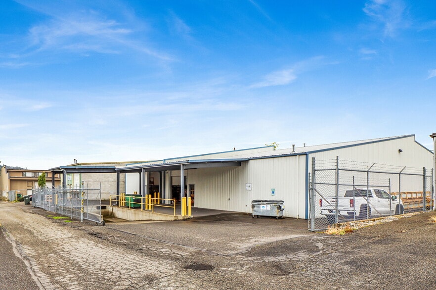 2222 Queen St, Bellingham, WA for lease - Building Photo - Image 2 of 21