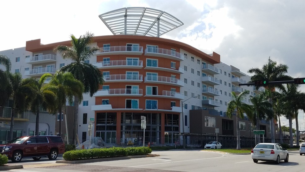 100 E Dania Beach Blvd, Dania Beach, FL for sale - Building Photo - Image 2 of 33
