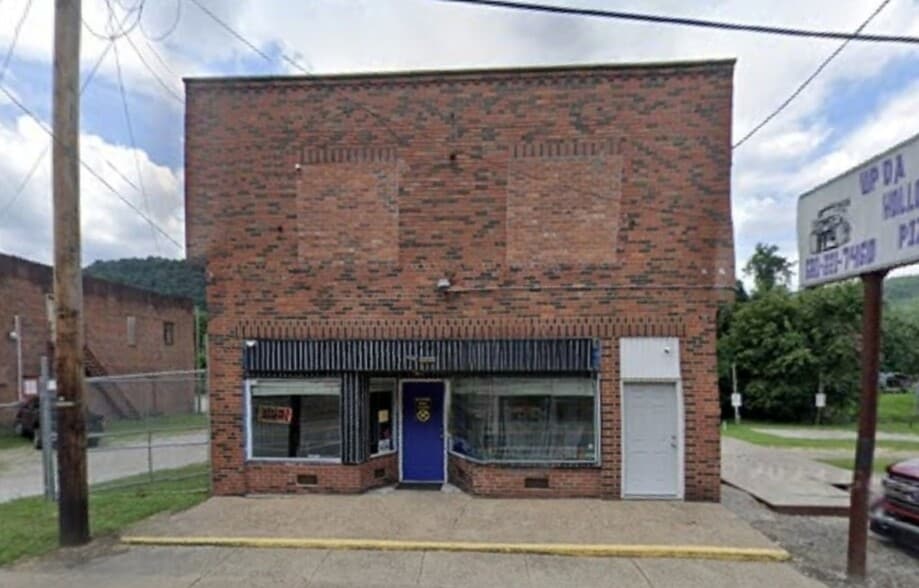 15111 MacCorkle Ave, Belle, WV for sale - Primary Photo - Image 1 of 6