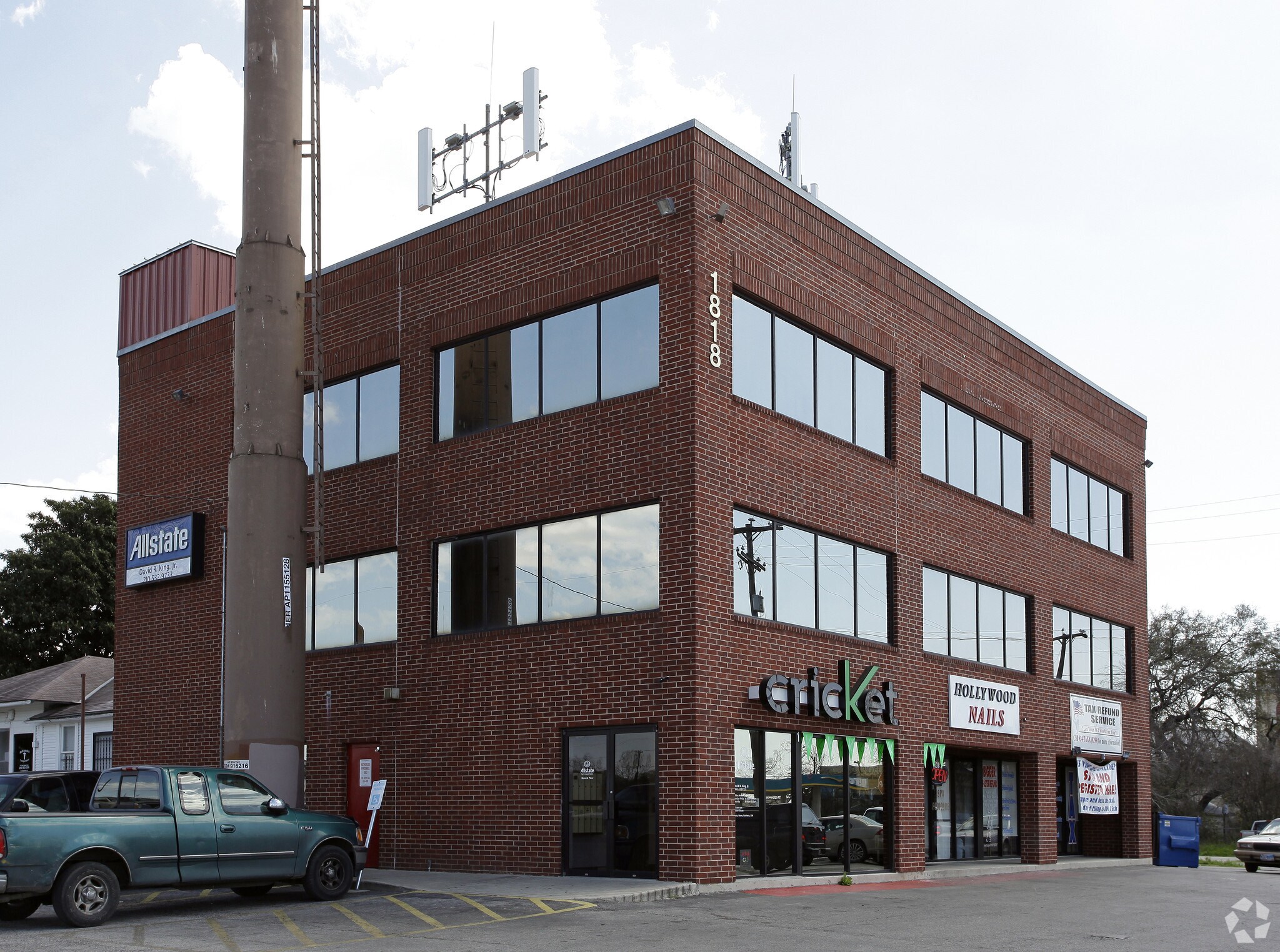 1818 S New Braunfels Ave, San Antonio, TX à louer Photo principale- Image 1 de 44