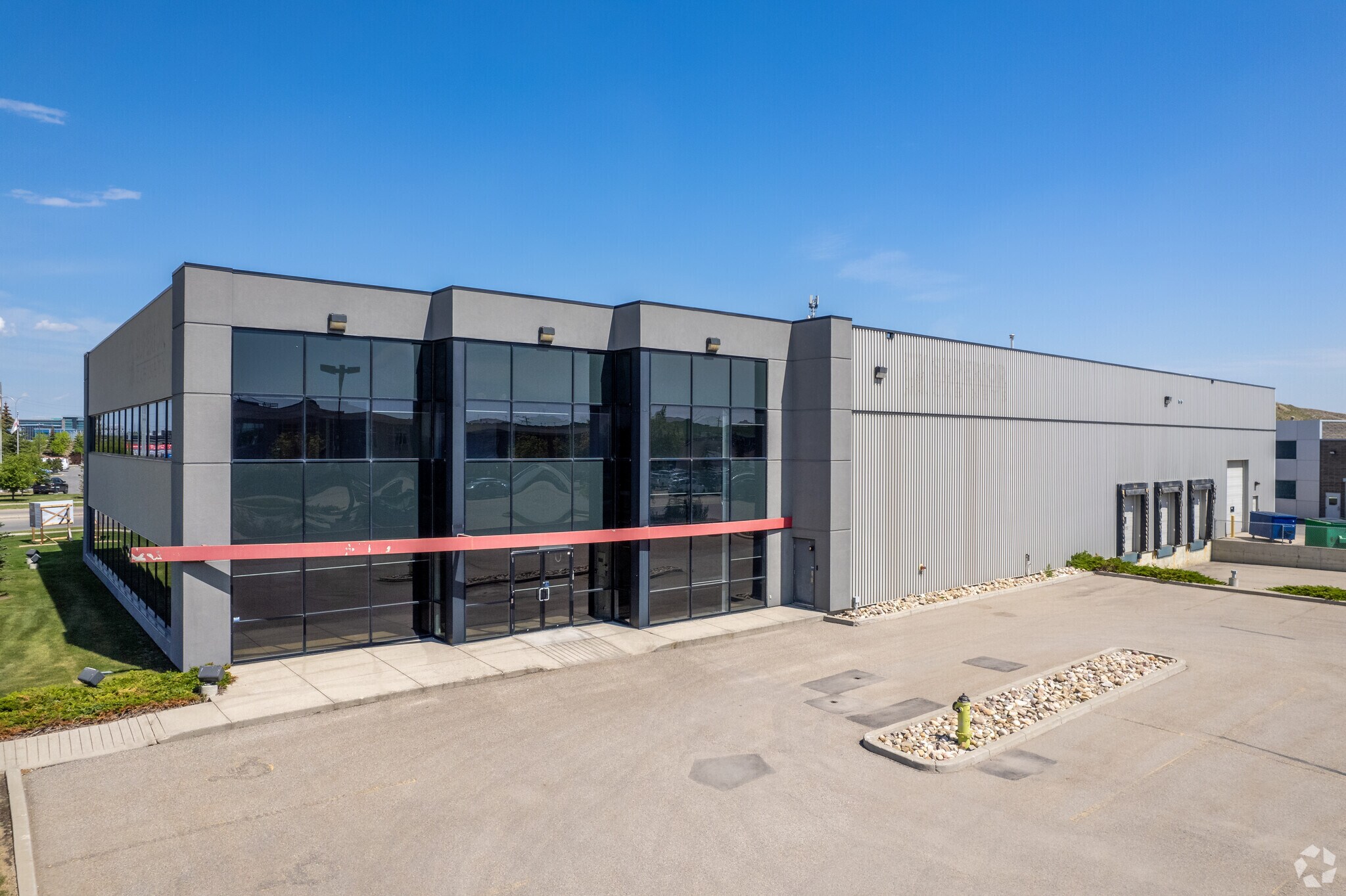 2505 107 Av SE, Calgary, AB à vendre Photo du bâtiment- Image 1 de 1