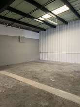 13584 49th St N, Clearwater, FL à louer Photo intérieure- Image 1 de 6