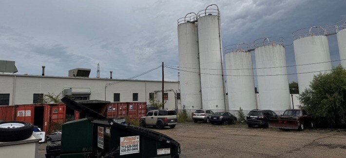 550 W Colfax St, Palatine, IL à vendre - Photo du bâtiment - Image 3 de 3