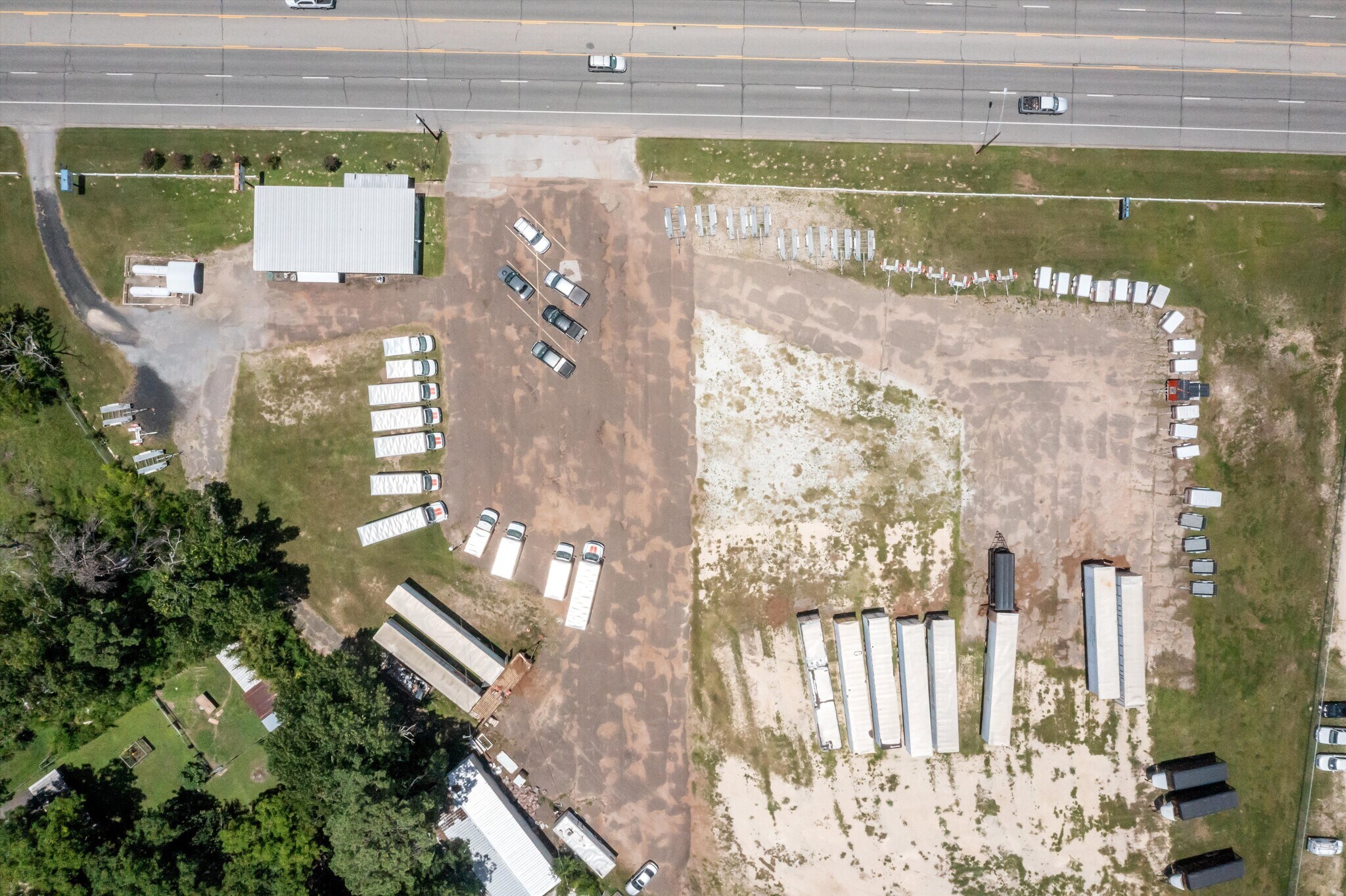 1600 N Timberland Dr, Lufkin, TX à vendre Photo du bâtiment- Image 1 de 1