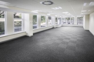 Calle Gobelas, 21, Madrid, Madrid for lease Interior Photo- Image 2 of 4