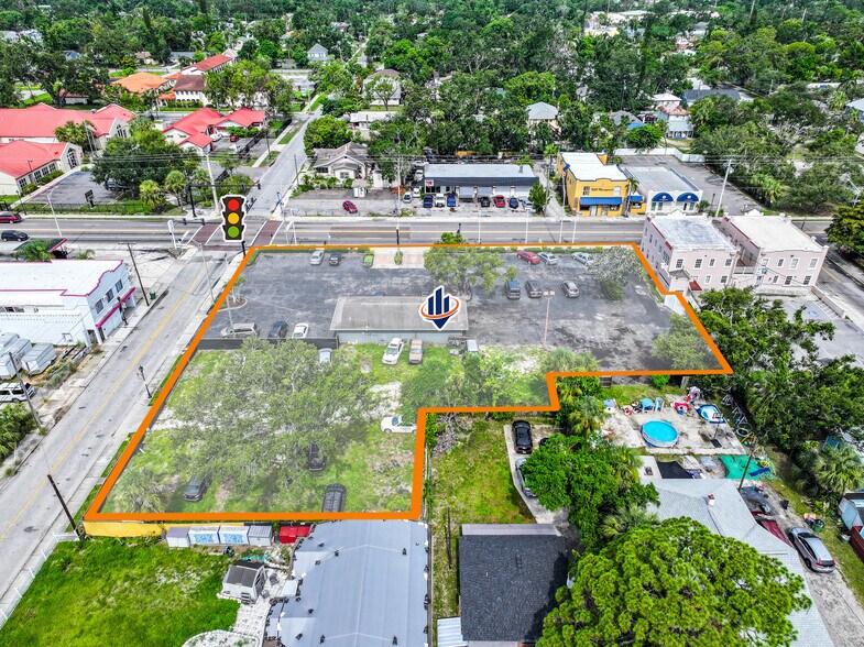 1121 14th Ave, Bradenton, FL à vendre - Photo principale - Image 2 de 11