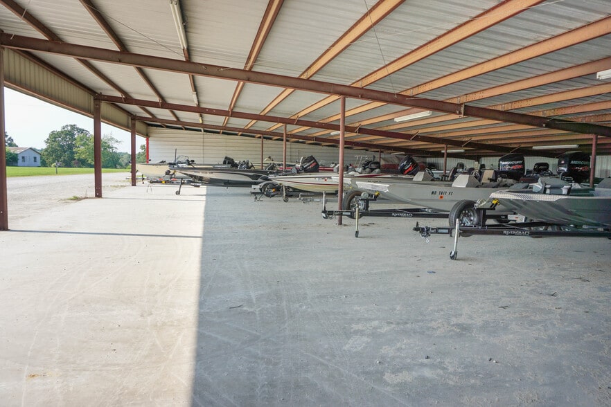 18050 County Road 1000, Saint James, MO for lease - Building Photo - Image 3 of 42