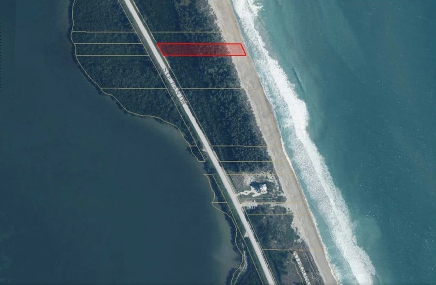 S Ocean Dr, Fort Pierce, FL à vendre - Photo du bâtiment - Image 3 de 23