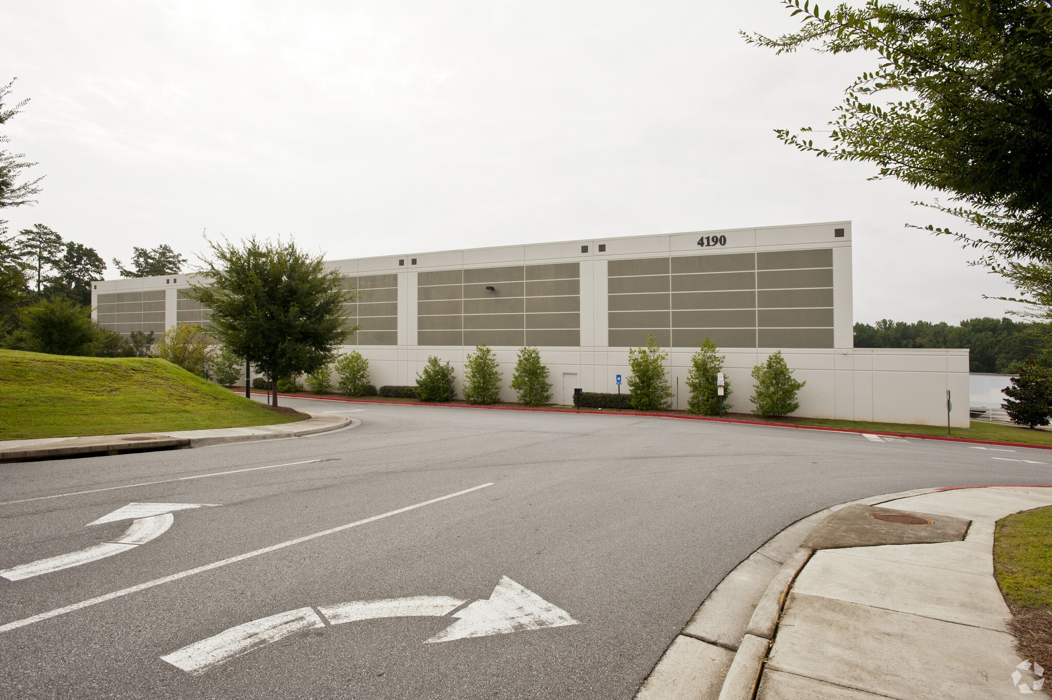 4190 Jiles Rd, Kennesaw, GA for lease Building Photo- Image 1 of 11