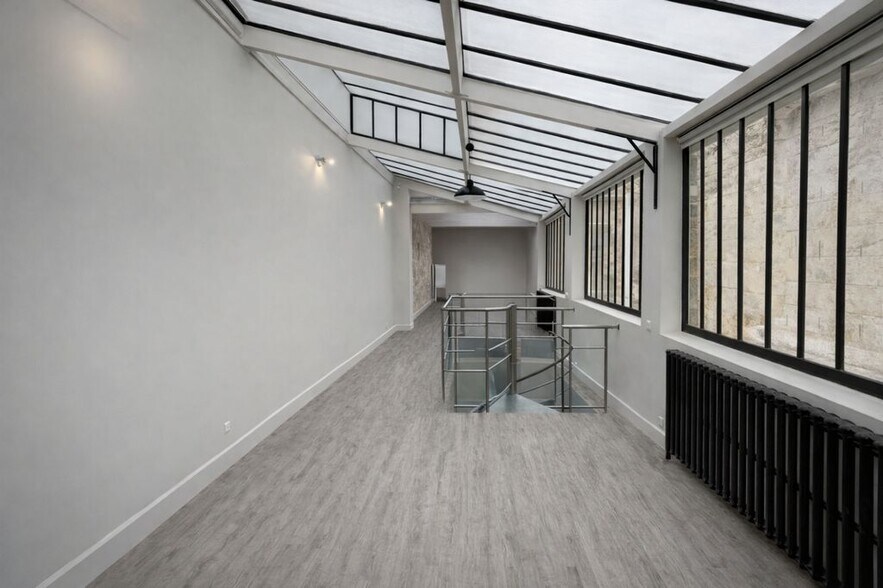 6 Rue Des Quatre Vents, Paris à louer - Photo du bâtiment - Image 2 de 7