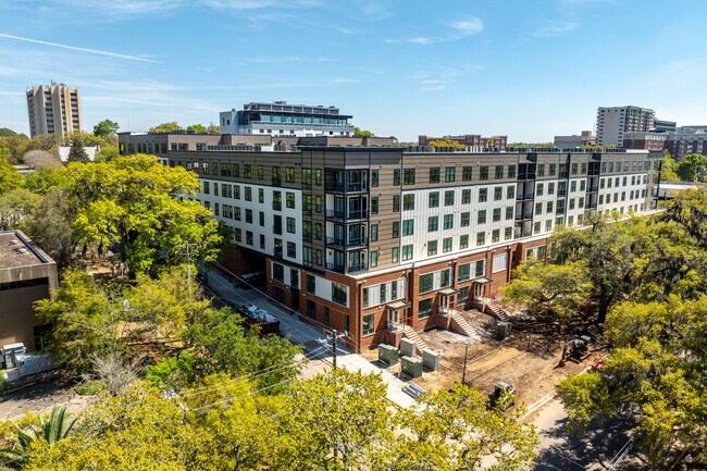 Plus de détails pour 440 N Monroe St, Tallahassee, FL - Commerce de détail à louer