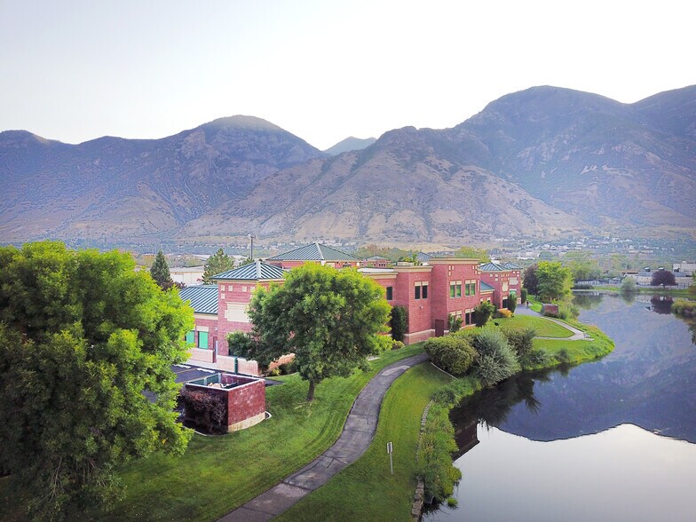 702 E 1910 S, Provo, UT à louer - Photo du bâtiment - Image 2 de 7
