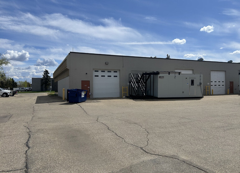4934-4954 89 St NW, Edmonton, AB for lease Building Photo- Image 1 of 3