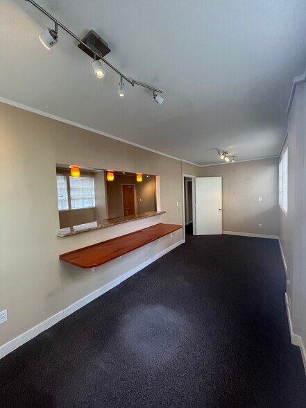 2929 Summit St, Oakland, CA à louer - Photo du bâtiment - Image 2 de 11
