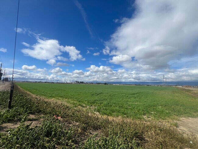 Plus de détails pour 0 Vineyard Ave, Ontario, CA - Terrain à vendre