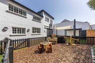 Plus de détails pour 233A Queenstown Rd, Londres - Bureau à vendre