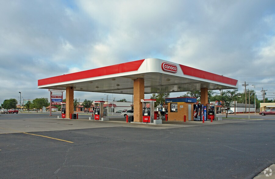 112 N University Ave, Lubbock, TX à louer - Photo du bâtiment - Image 3 de 9