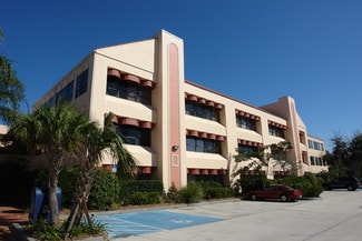 Plus de détails pour 900 SE Ocean Blvd, Stuart, FL - Bureau à louer