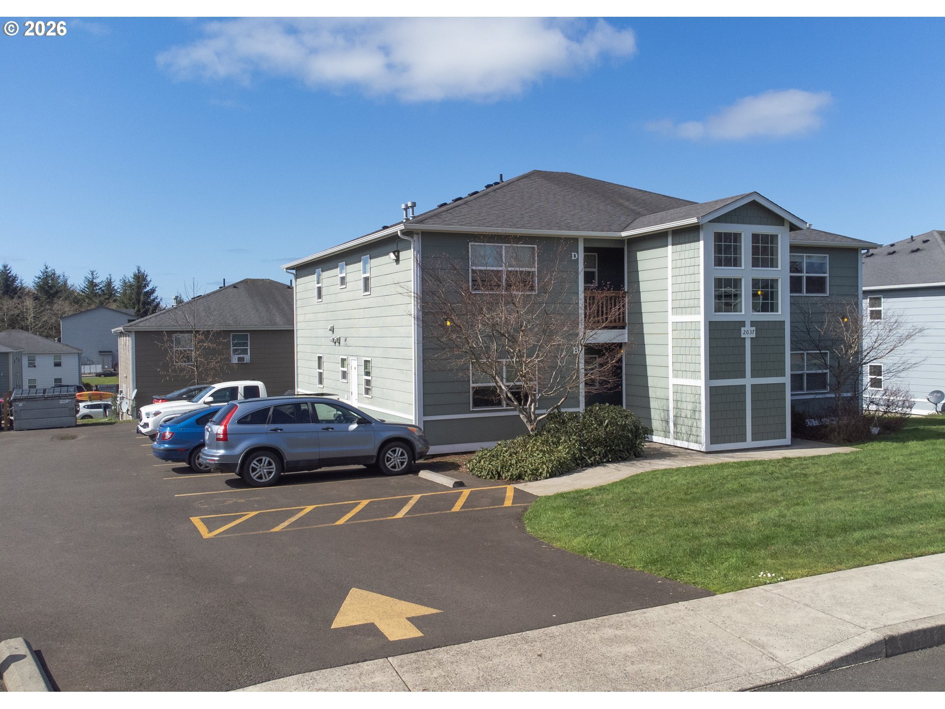 2037 SE Huckleberry Ave, Warrenton, OR for sale Primary Photo- Image 1 of 21