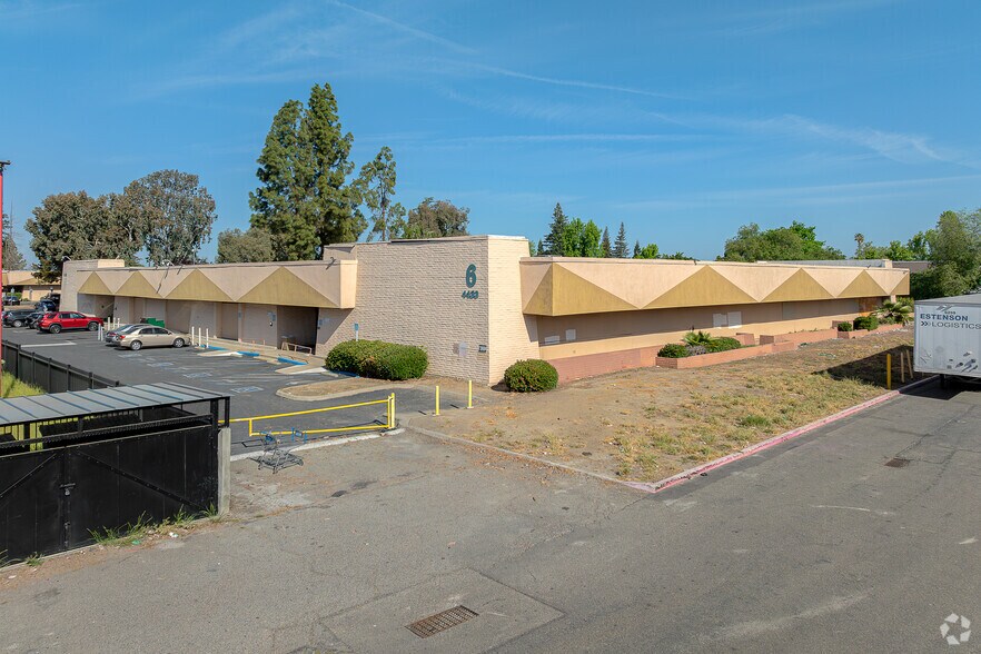 4433 Florin Rd, Sacramento, CA à vendre - Photo principale - Image 1 de 8
