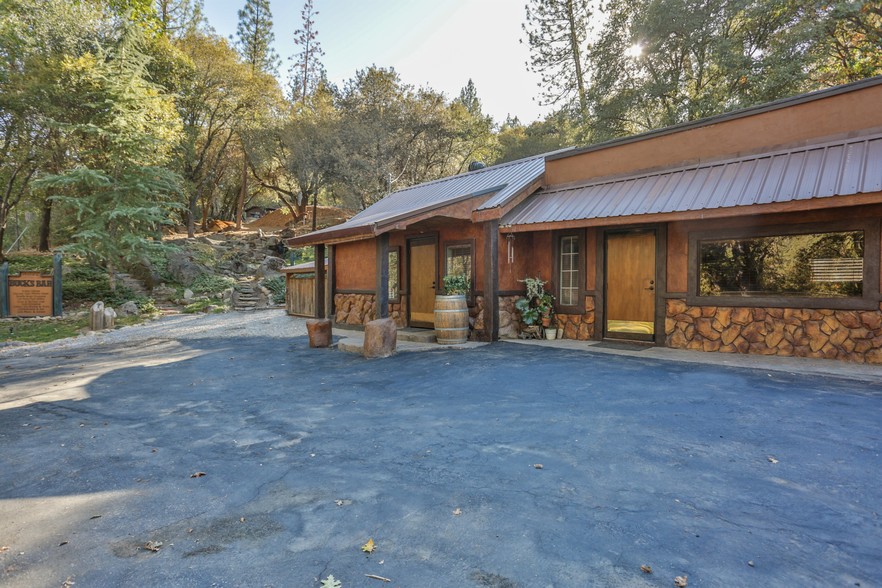 5610 Bucks Bar Rd, Placerville, CA à vendre - Photo du bâtiment - Image 1 de 1