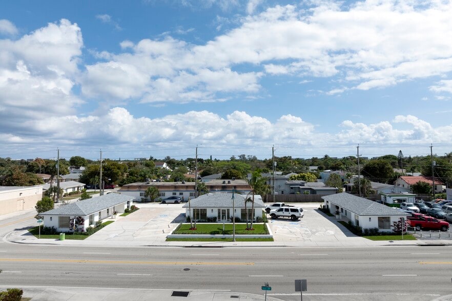 1326 N Dixie Hwy, Lake Worth, FL for lease - Aerial - Image 2 of 7