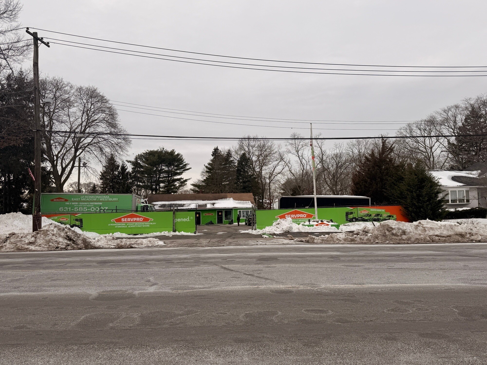 2460 Ocean Ave, Ronkonkoma, NY à vendre Photo principale- Image 1 de 10