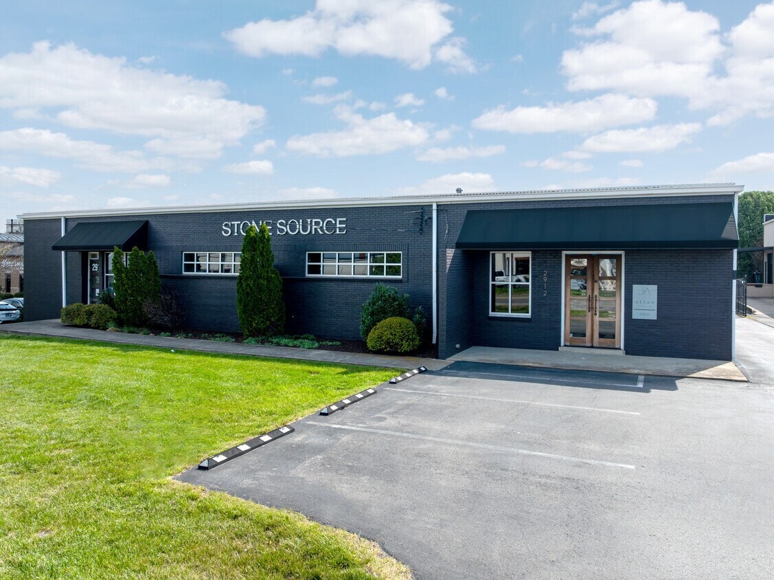 2910-2912 Sidco Dr, Nashville, TN for lease Building Photo- Image 1 of 5