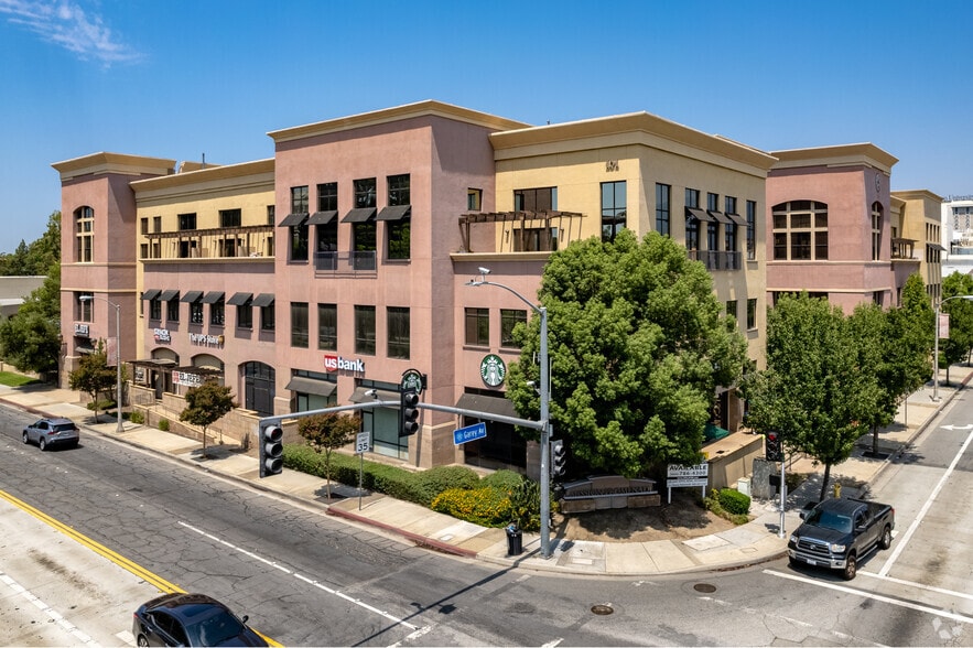 101 W Mission Blvd, Pomona, CA for sale - Building Photo - Image 3 of 16