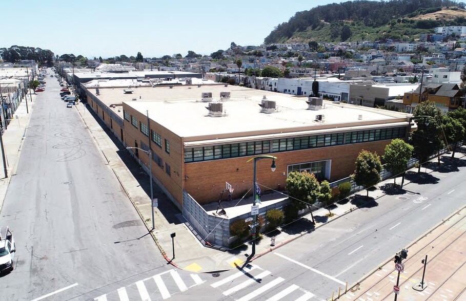 1330 Fitzgerald Ave, San Francisco, CA for lease - Primary Photo - Image 1 of 9