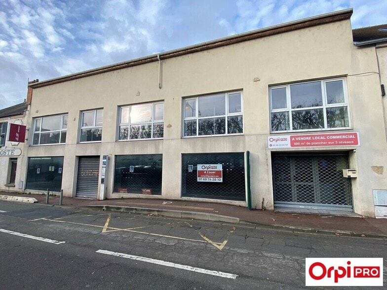 Retail in Longjumeau for sale - Building Photo - Image 1 of 21