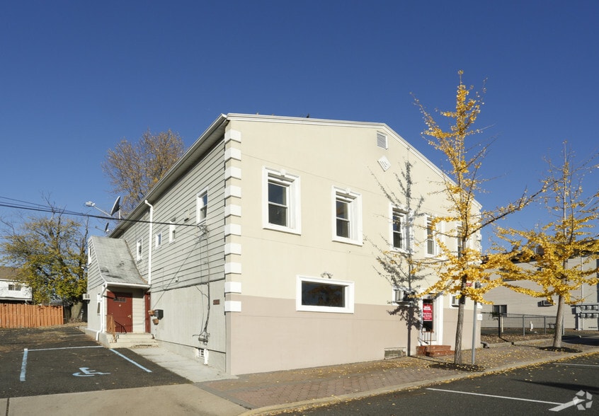326 S Main St, Manville, NJ for lease - Building Photo - Image 3 of 16