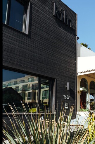 Plus de détails pour 2659 State St, Carlsbad, CA - Coworking à louer