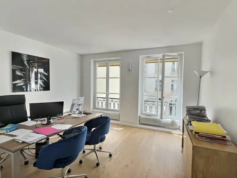 18 Rue De L'Arcade, Paris for lease Building Photo- Image 1 of 6