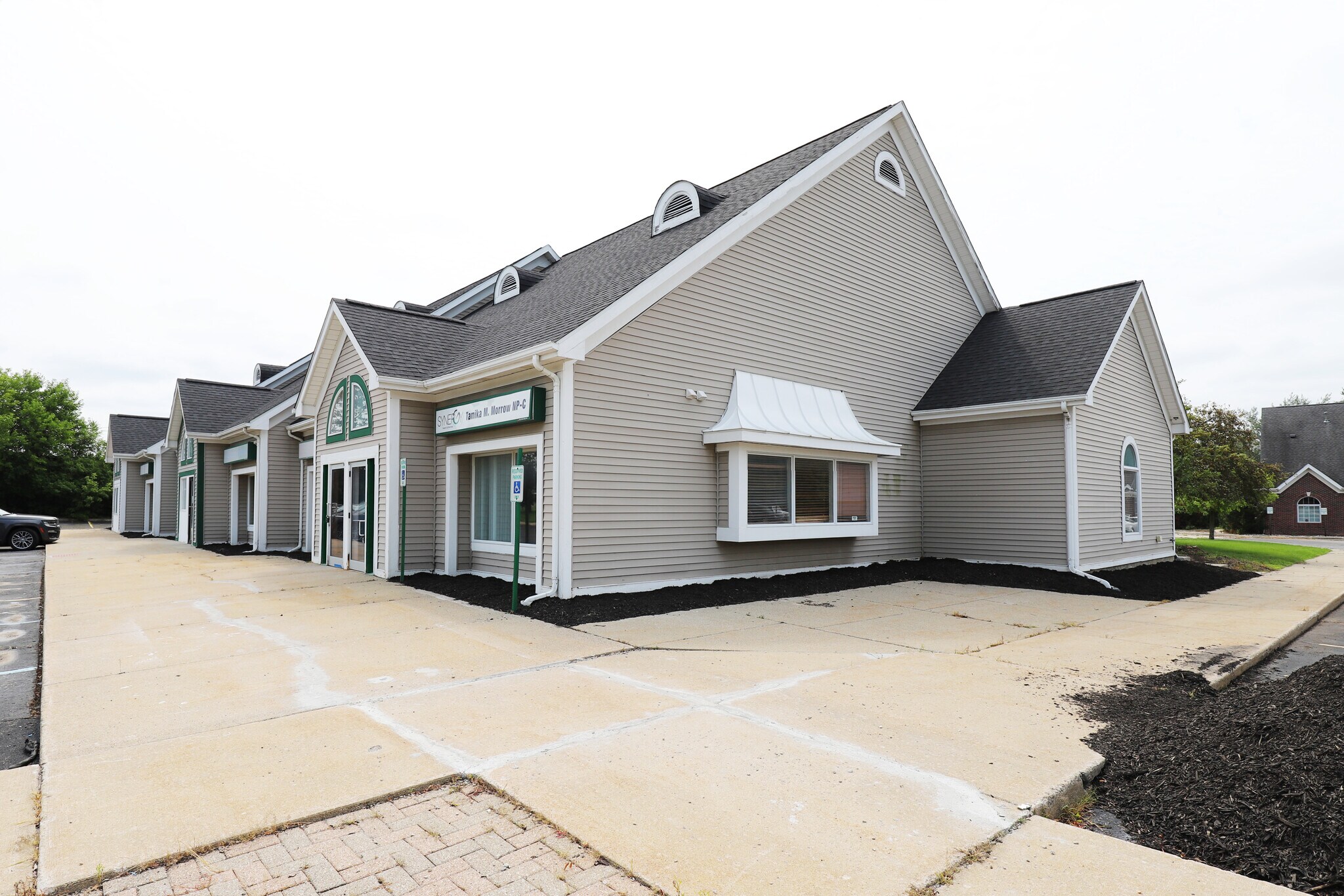 3535 Beecher Rd, Flint, MI for lease Building Photo- Image 1 of 8